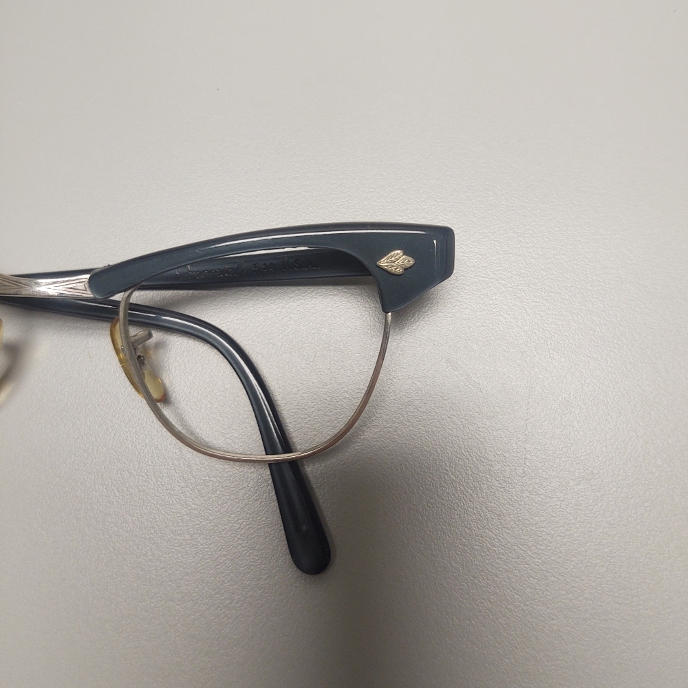 Vintage Cat Eye Glasses - image 7